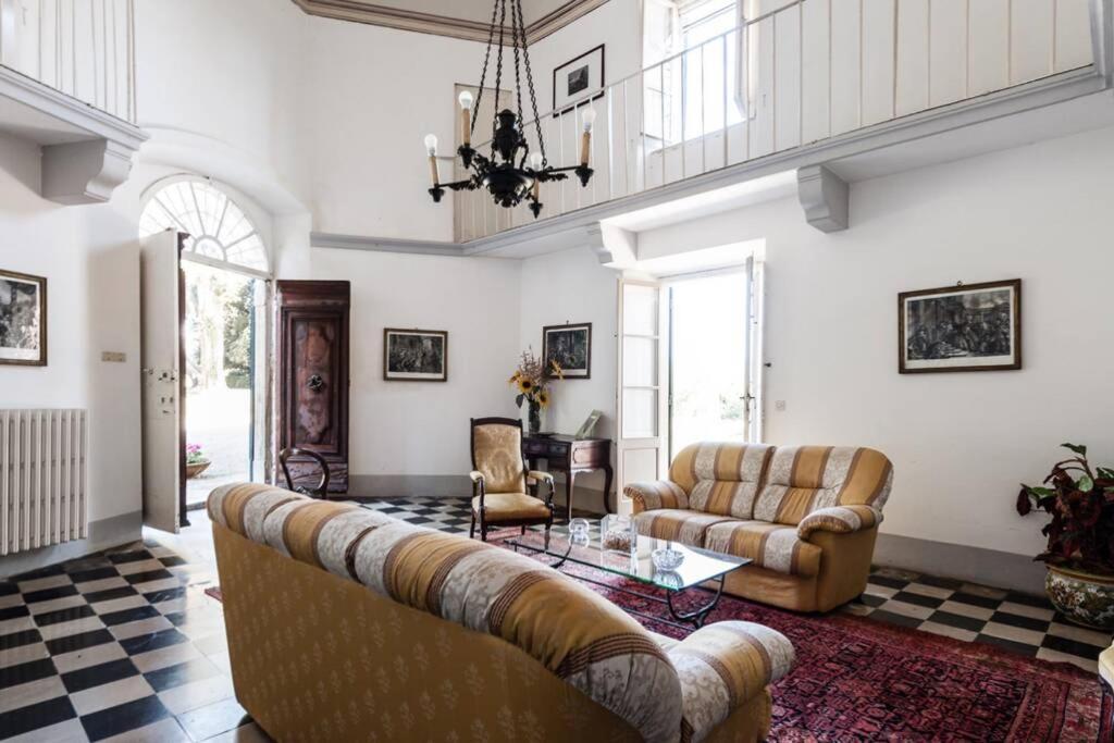 Villa Ott Crespina Luaran gambar